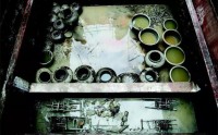 成都工人挖到千年古墓，10亿宝物已被掏空，随便一件都能买套房