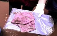 明朝古墓从没被盗，为何飘出现代毛巾？考古队挖掘后发现了什么？