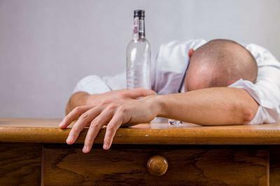 老班长酒的解酒方法有哪些 醉酒有什么危害