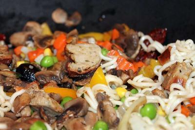 白细胞低吃什么菜好呢？白细胞低不能吃什么食物